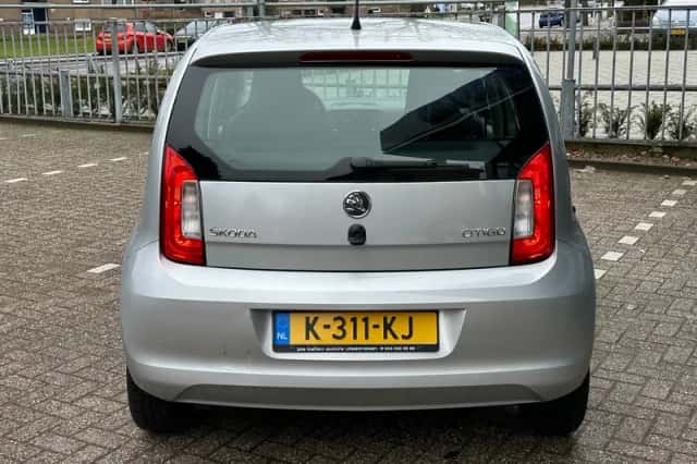 Škoda Citigo (2012) thumbnail 5