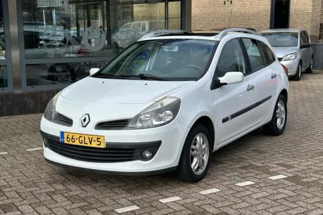 Renault Clio (2008) thumbnail 2