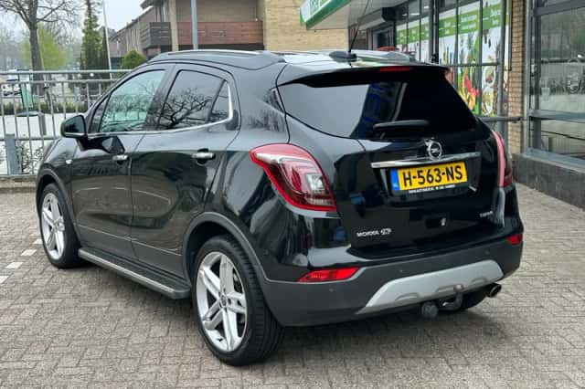 Opel Mokka (2016) thumbnail 4