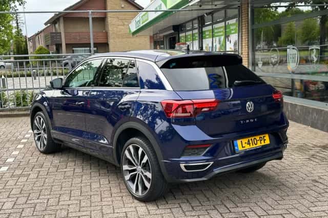 Volkswagen T-Roc (2020) thumbnail 4