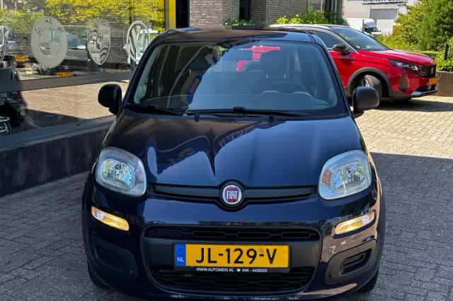 Fiat Panda (2016) thumbnail 3