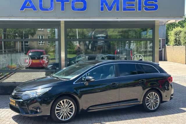 Toyota Avensis (2016) thumbnail 1