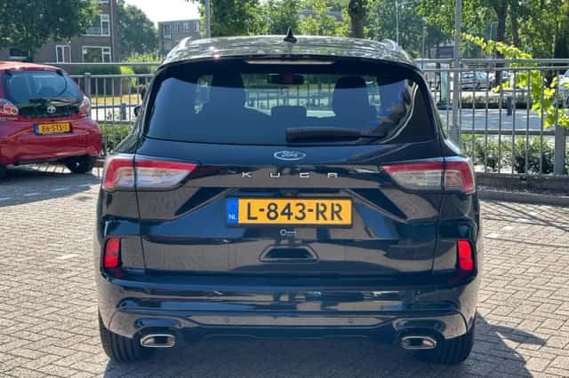 Ford Kuga (2020) thumbnail 5