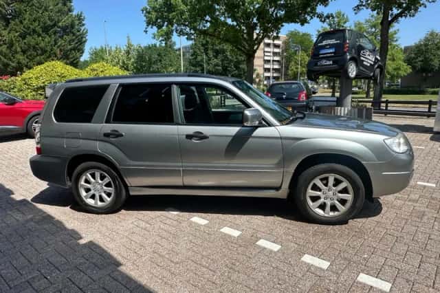 Subaru Forester (2007) thumbnail 4