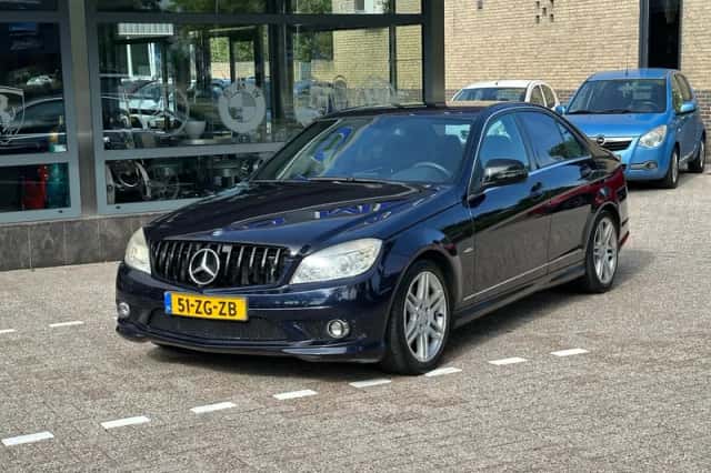 Mercedes-Benz C-Klasse (2008) thumbnail 2