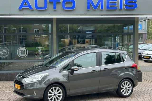 Ford B-Max (2017) thumbnail 1