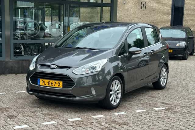 Ford B-Max (2017) thumbnail 2