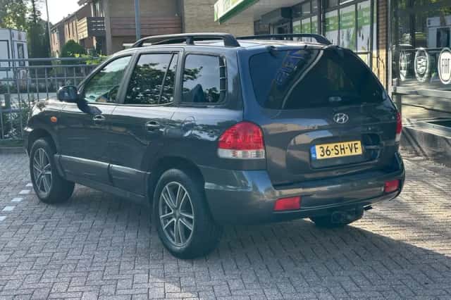 Hyundai Santa Fe (2006) thumbnail 5