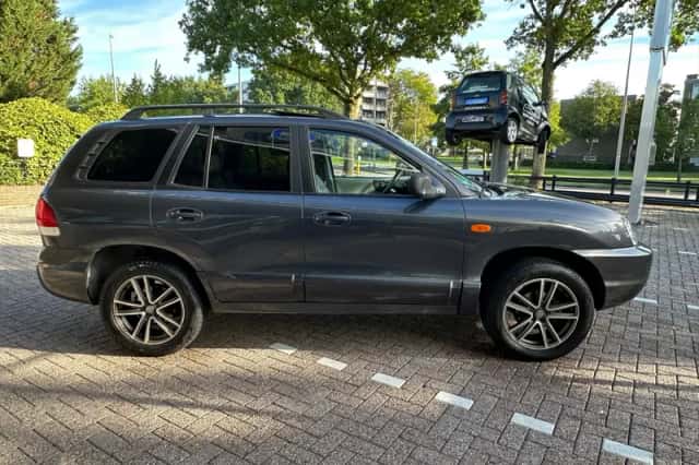 Hyundai Santa Fe (2006) thumbnail 6