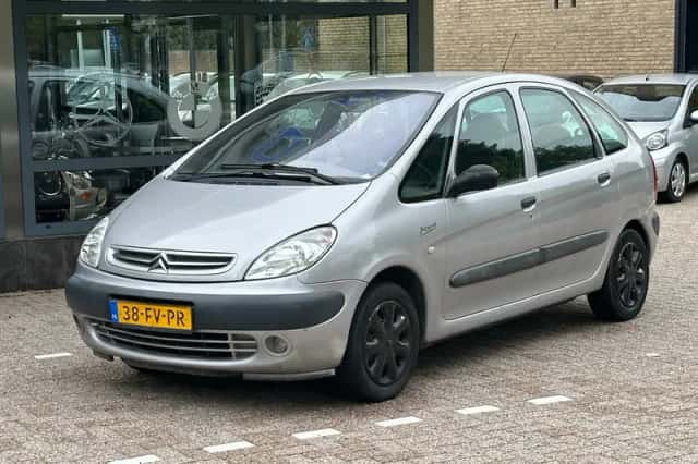 Citroën Xsara (2000) thumbnail 2