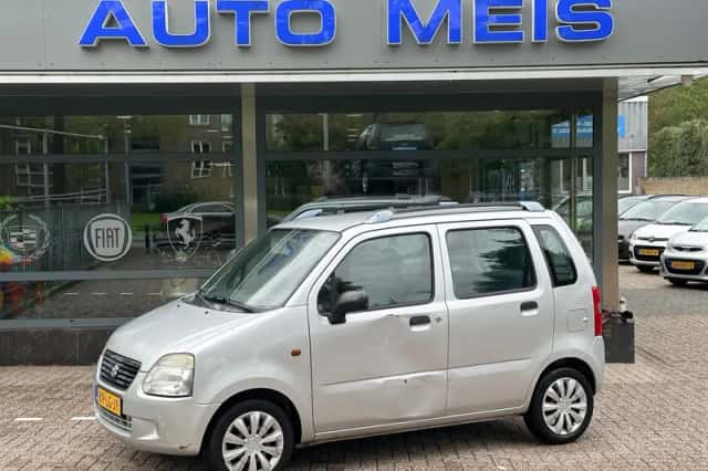 Suzuki Wagon R+ (2003) thumbnail 1