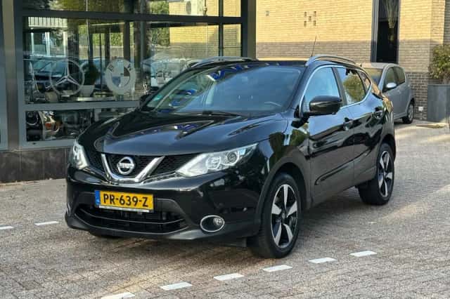 Nissan Qashqai (2017) thumbnail 2
