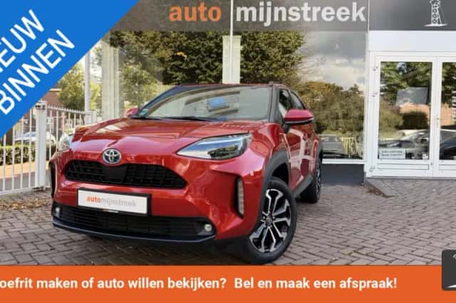 Toyota Yaris Cross (2023) thumbnail 1