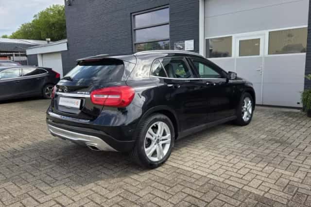 Mercedes-Benz GLA-Klasse (2014) thumbnail 5