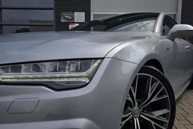 Audi A7 (2017) thumbnail 2