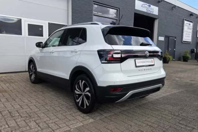 Volkswagen T-Cross (2020) thumbnail 4