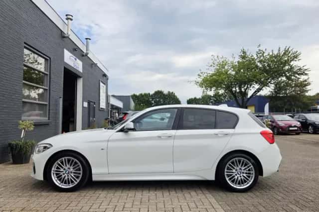 BMW 1-Serie (2018) thumbnail 2