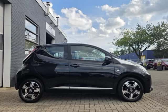 Toyota Aygo (2015) thumbnail 6