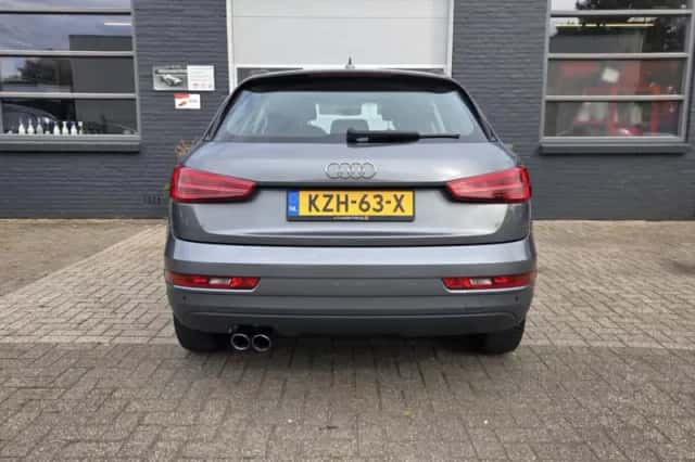 Audi Q3 (2015) thumbnail 5