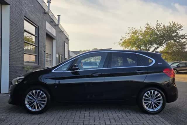 BMW 2-Serie Active Tourer (2019) thumbnail 3