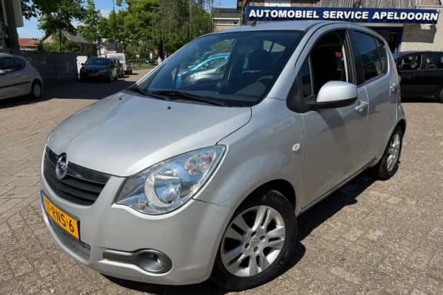 Opel Agila (2011) thumbnail 1