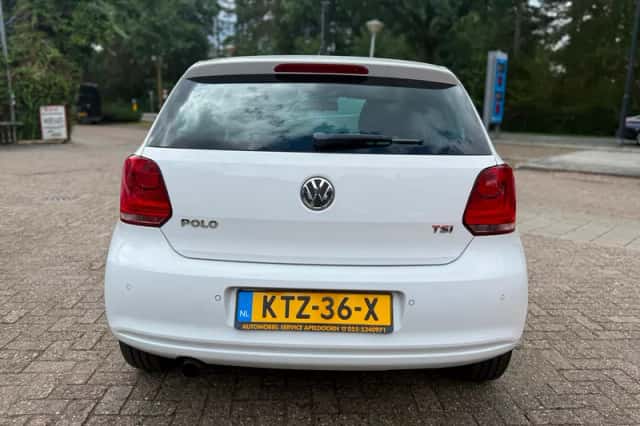Volkswagen Polo (2013) thumbnail 6
