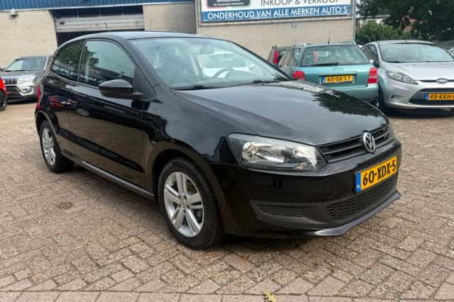 Volkswagen Polo (2012) thumbnail 3