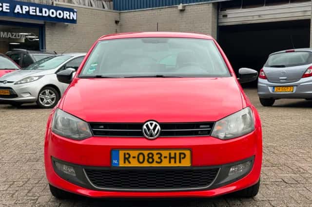 Volkswagen Polo (2012) thumbnail 2