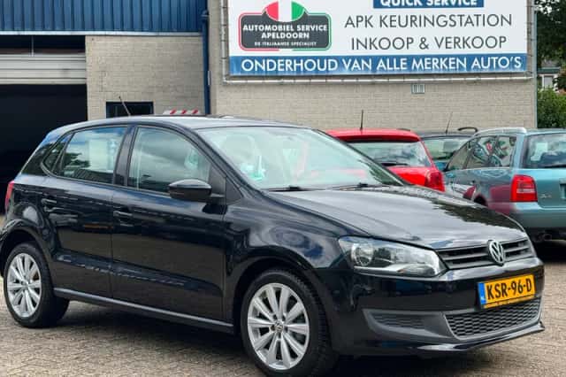 Volkswagen Polo (2013) thumbnail 3