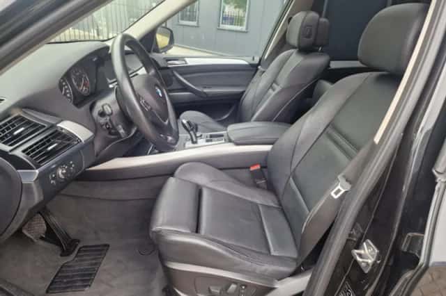 BMW X5 (2010) thumbnail 6