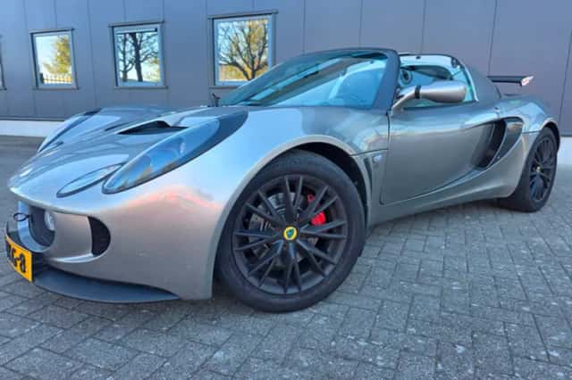 Lotus Exige (2004) thumbnail 2