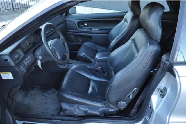 Volvo C70 (2004) thumbnail 6