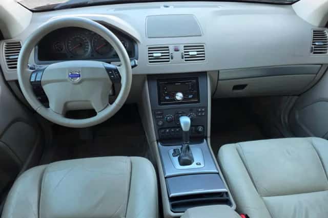 Volvo XC90 (2006) thumbnail 4