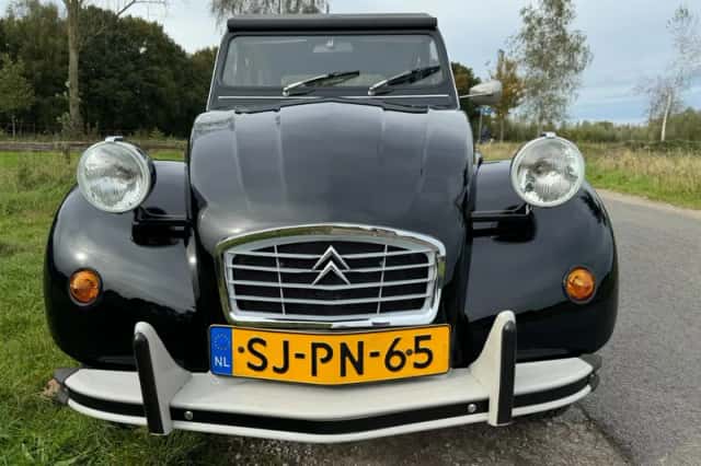 Citroën 2CV (1991) thumbnail 5