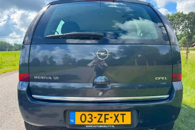 Opel Meriva (2008) thumbnail 6