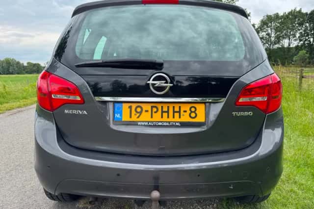 Opel Meriva (2011) thumbnail 6