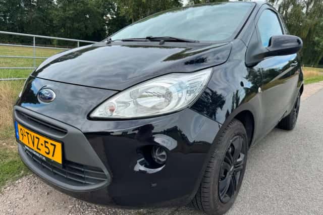 Ford Ka (2014) thumbnail 1