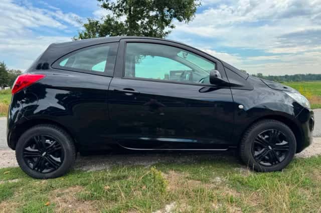 Ford Ka (2014) thumbnail 4