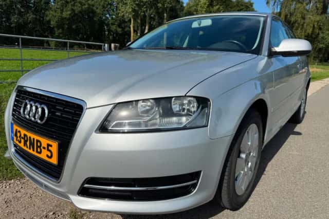 Audi A3 (2011) thumbnail 1
