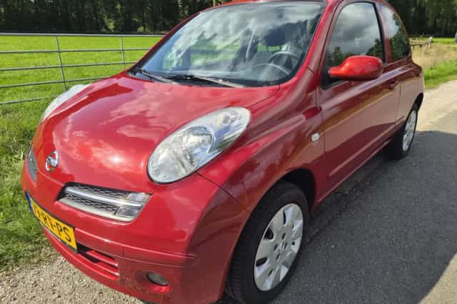 Nissan Micra (2005) thumbnail 1