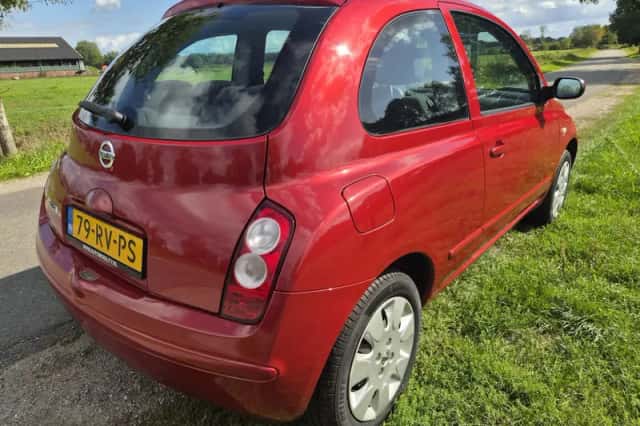 Nissan Micra (2005) thumbnail 2