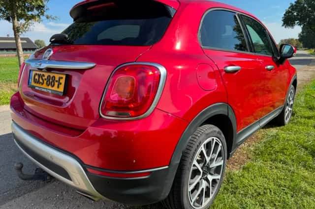Fiat 500X (2017) thumbnail 2