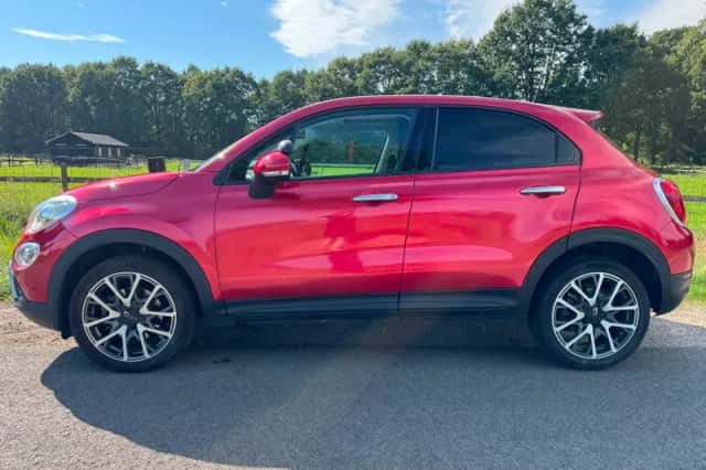 Fiat 500X (2017) thumbnail 3