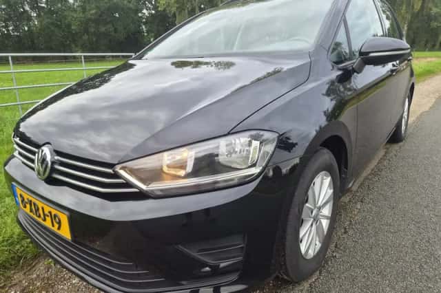 Volkswagen Golf Sportsvan (2014) thumbnail 1