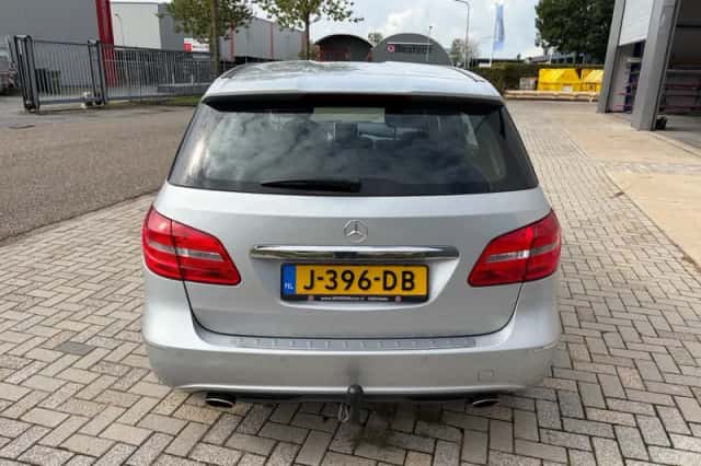 Mercedes-Benz B-Klasse (2013) thumbnail 5