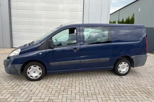 Fiat SCUDO (2010) thumbnail 2