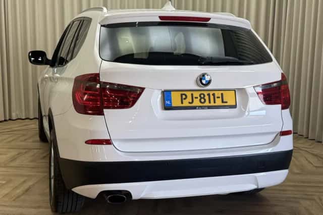 BMW X3 (2014) thumbnail 6