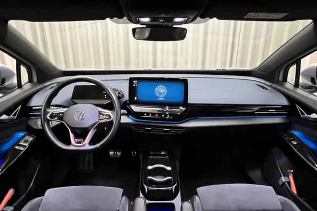 Volkswagen ID.4 (2022) thumbnail 2