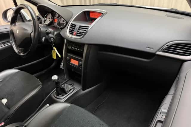 Peugeot 207 (2011) thumbnail 2