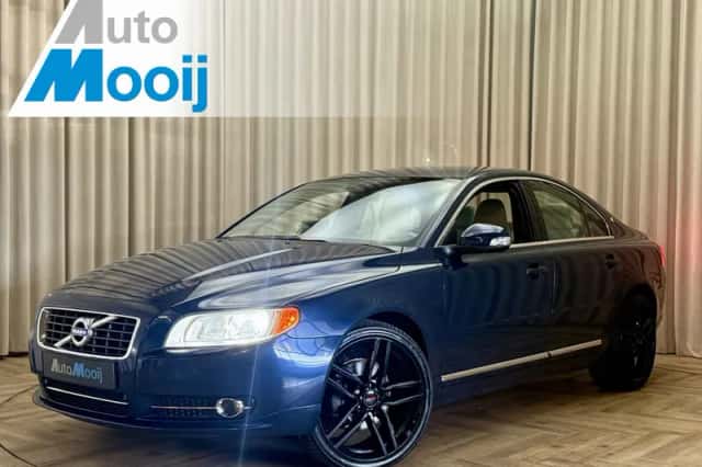 Volvo S80 (2010) thumbnail 1